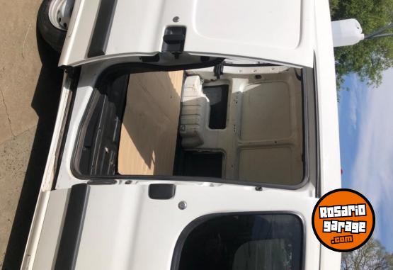 Utilitarios - Citroen Berlingo 2014 GNC 350000Km - En Venta