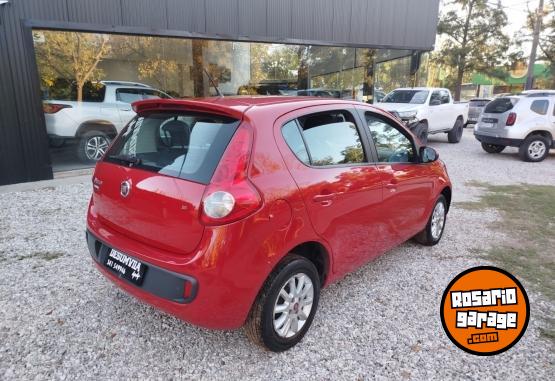 Autos - Fiat PALIO ATRACTIVE 1.4 2017 Nafta 120000Km - En Venta