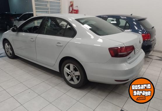 Autos - Volkswagen VENTO TSI BLUEMOTION 2017 Nafta 98000Km - En Venta