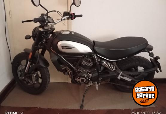 Motos - Ducati Scrambler Icon Dark 800cc 2023 Nafta 3600Km - En Venta