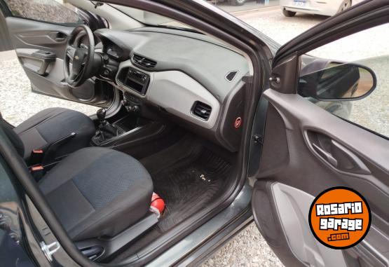 Autos - Chevrolet PRISMA JOY + 2017 Nafta 120000Km - En Venta