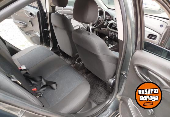 Autos - Chevrolet PRISMA JOY + 2017 Nafta 120000Km - En Venta