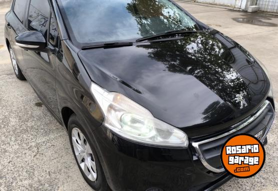 Autos - Peugeot 208 active 2014 Nafta 230000Km - En Venta