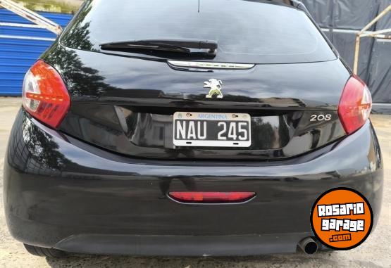 Autos - Peugeot 208 active 2014 Nafta 230000Km - En Venta