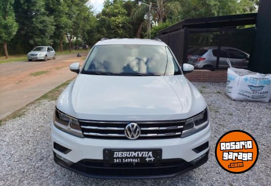 Camionetas - Volkswagen TIGUAN AT 7 ASIENTOS 2019 Nafta 80000Km - En Venta