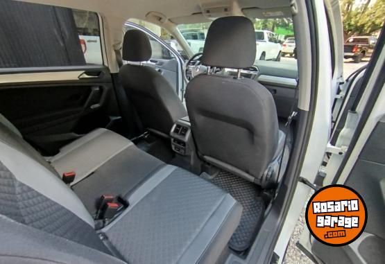 Camionetas - Volkswagen TIGUAN AT 7 ASIENTOS 2019 Nafta 80000Km - En Venta