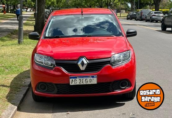 Autos - Renault Sandero 2017 Nafta 105400Km - En Venta