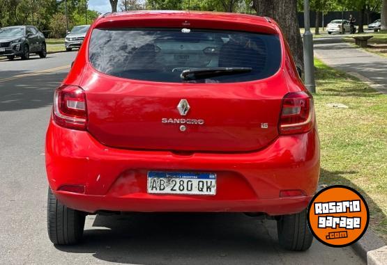 Autos - Renault Sandero 2017 Nafta 105400Km - En Venta
