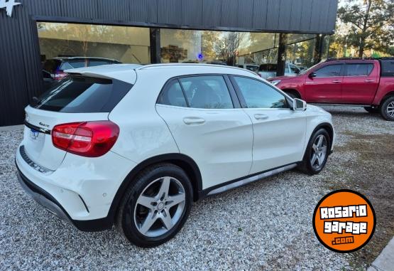 Camionetas - Mercedes Benz GLA 250 AMG 4MATIC 2017 Nafta 100000Km - En Venta