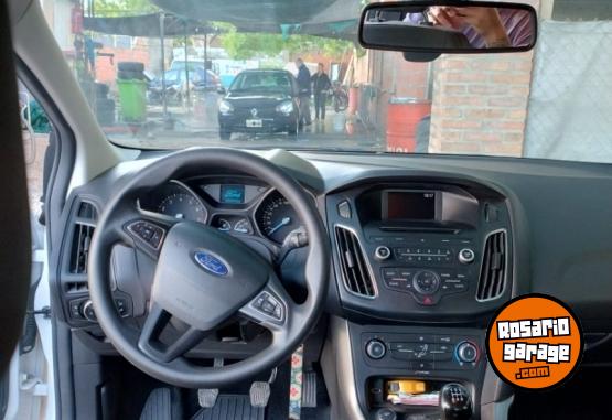 Autos - Ford Focus 2020 Nafta 105000Km - En Venta