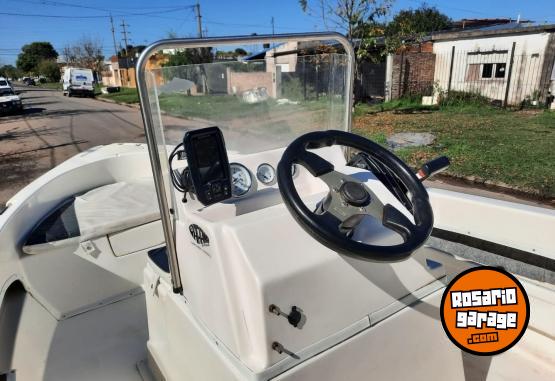 Embarcaciones - Vendo Tracker Elephant 520 + Mariner 40 Hp 4 Tiempos. - En Venta