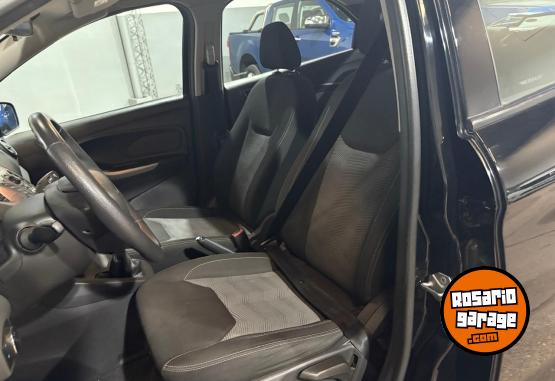 Autos - Ford Ka SEL 1.5 4 Cilindros 2016 Nafta 110000Km - En Venta