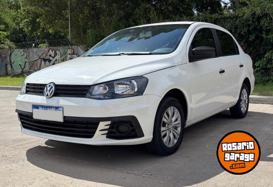 Autos - Volkswagen Voyage 2016 Nafta 124000Km - En Venta