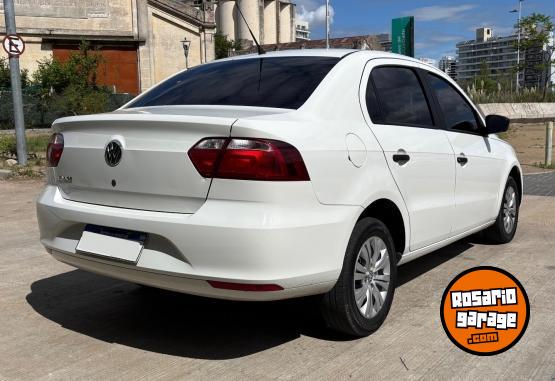 Autos - Volkswagen Voyage 2016 Nafta 124000Km - En Venta