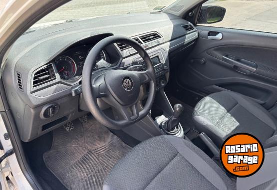 Autos - Volkswagen Voyage 2016 Nafta 124000Km - En Venta