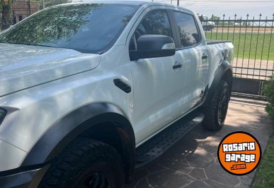 Camionetas - Ford RANGER RAPTOR 2021 Diesel 70000Km - En Venta