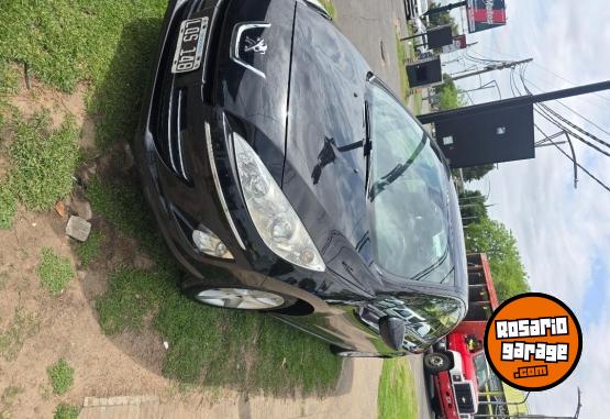 Autos - Peugeot 408 2012 Nafta 194000Km - En Venta