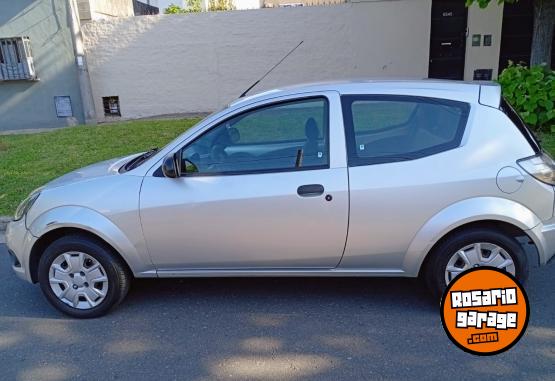 Autos - Ford Ka 2012 GNC 142000Km - En Venta