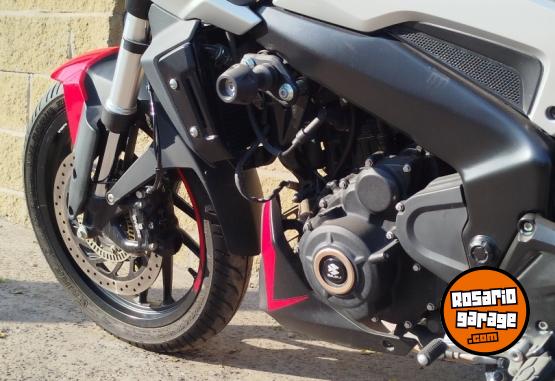Motos - Bajaj DOMINAR 250 2024 Nafta 8135Km - En Venta