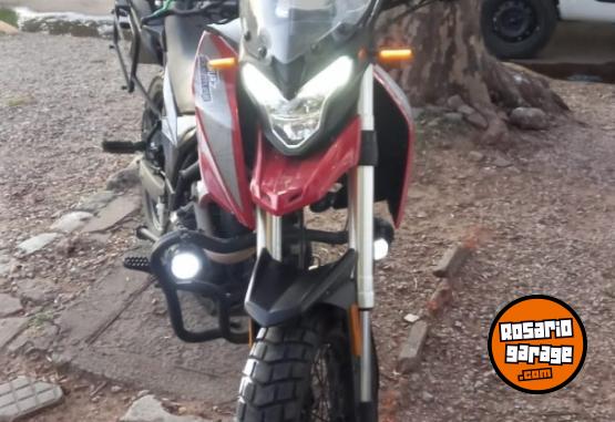 Motos - Motomel SKUA 2022 Nafta 15000Km - En Venta