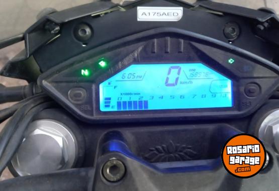 Motos - Motomel SKUA 2022 Nafta 15000Km - En Venta