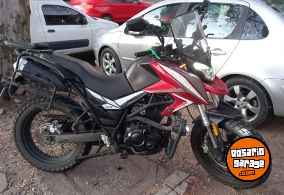 Motos - Motomel SKUA 2022 Nafta 15000Km - En Venta