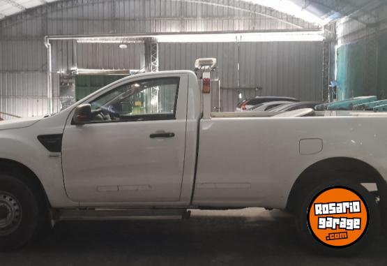 Camionetas - Ford Ranger 2013 Nafta 170000Km - En Venta