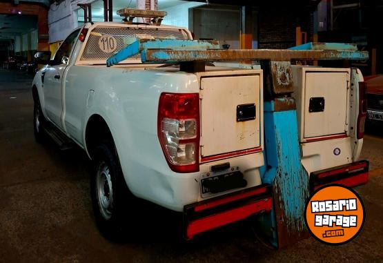Camionetas - Ford Ranger 2013 Nafta 180000Km - En Venta