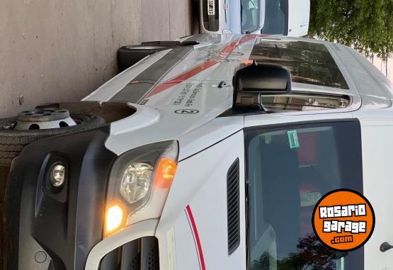 Utilitarios - Mercedes Benz Sprinter 515 2019 Diesel 480000Km - En Venta