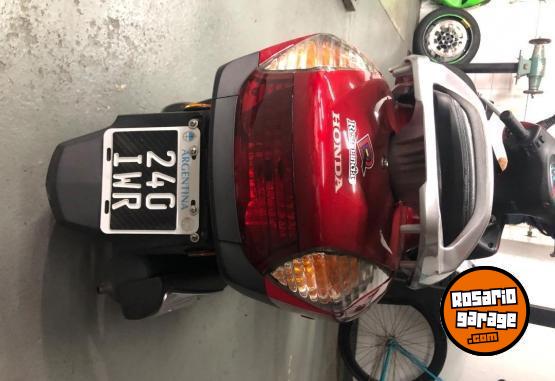 Motos - Honda Elite 125 2012 Nafta 15600Km - En Venta
