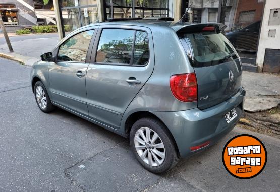 Autos - Volkswagen Fox Highline 1.6 2011 Nafta 103000Km - En Venta