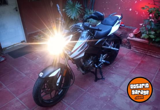 Motos - Bajaj NS 200 2017 Nafta 29300Km - En Venta