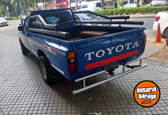 Camionetas - Toyota Hilux 1982 Diesel  - En Venta