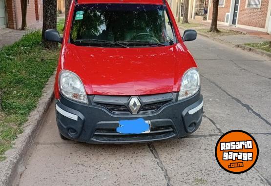 Utilitarios - Renault Kangoo 2014 GNC 150000Km - En Venta