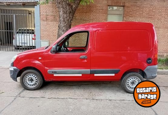 Utilitarios - Renault Kangoo 2014 GNC 150000Km - En Venta