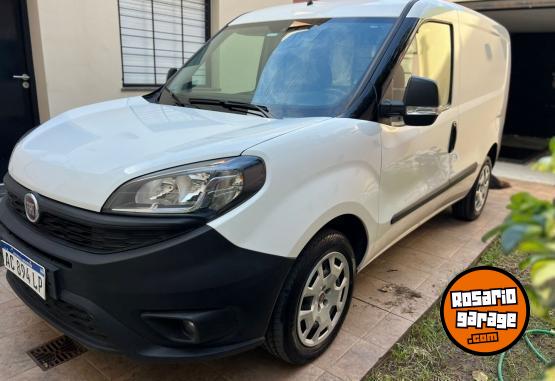 Utilitarios - Fiat Doblo 2018 Nafta 24000Km - En Venta