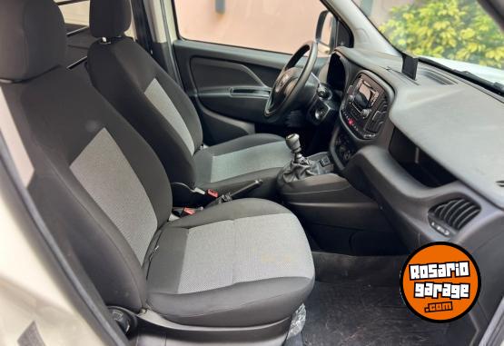 Utilitarios - Fiat Doblo 2018 Nafta 24000Km - En Venta