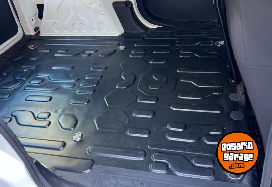 Utilitarios - Fiat Doblo 2018 Nafta 24000Km - En Venta
