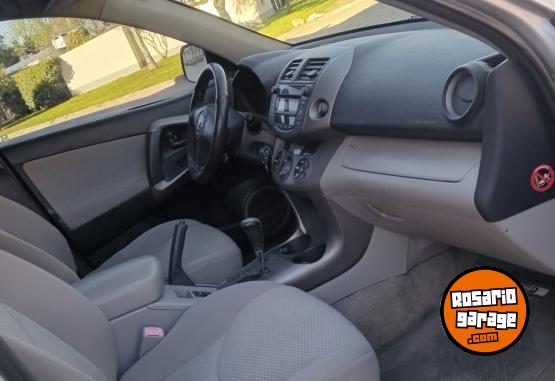 Camionetas - Toyota Rav 4x4 2007 GNC 290000Km - En Venta