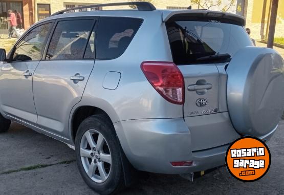 Camionetas - Toyota Rav 4x4 2007 GNC 290000Km - En Venta
