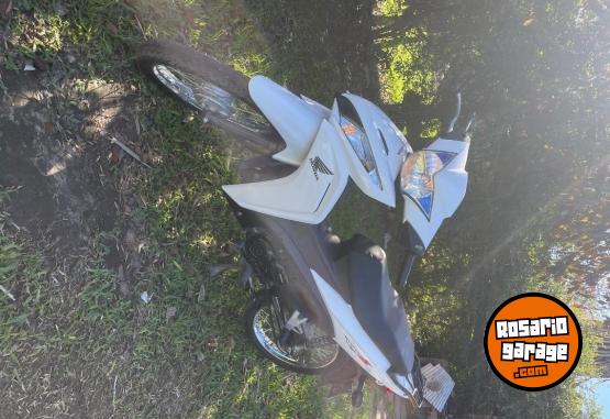 Motos - Honda Wave 2022 Nafta 13000Km - En Venta