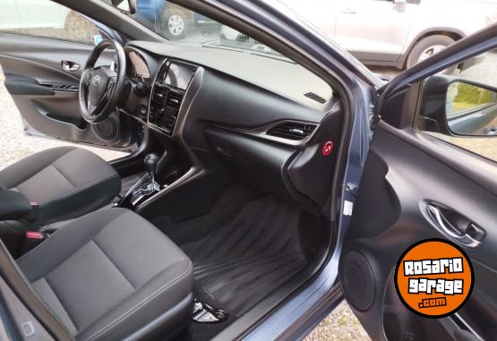Autos - Toyota YARIS XLS CVT 2023 Nafta 40000Km - En Venta