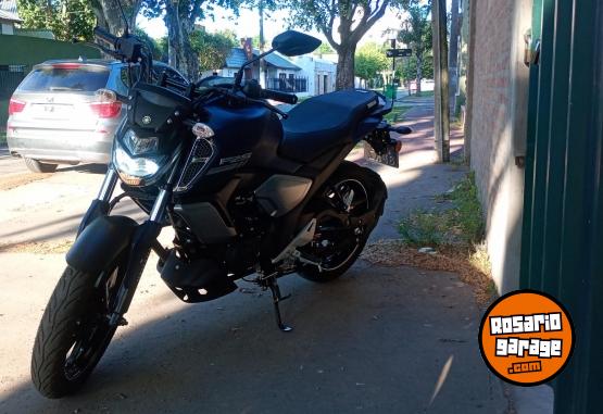 Motos - Yamaha fv v3 2024 Nafta 1200Km - En Venta