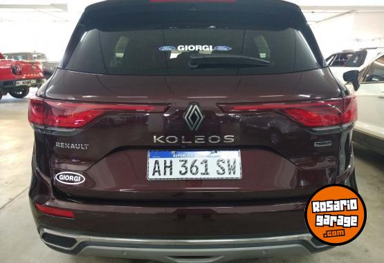 Autos - Renault KOLEOS INTENS 2.5 4WD CVT 2025 Nafta 27000Km - En Venta