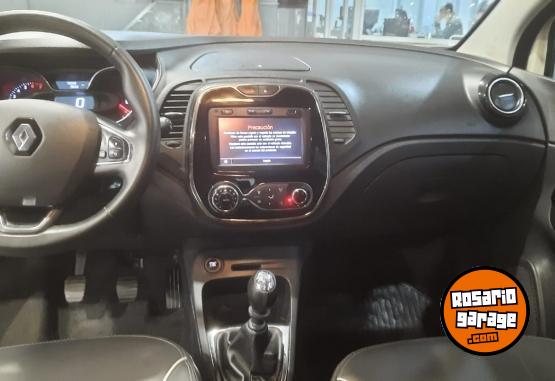 Autos - Renault CAPTUR 2.0 INTENSE 2019 Nafta 71000Km - En Venta