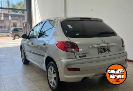 Autos - Peugeot 207 1.4 XR 2011 Nafta 148000Km - En Venta