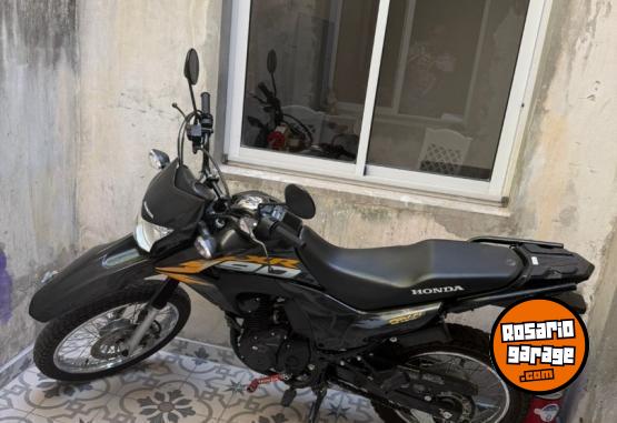 Motos - Honda XR 190L 2023 Nafta 12000Km - En Venta
