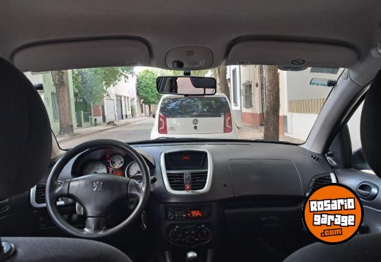 Autos - Peugeot 207 COMPACT 2014 GNC 184000Km - En Venta