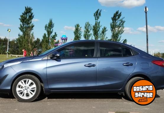 Autos - Toyota Yaris XLS Sedan 2019 Nafta 107000Km - En Venta