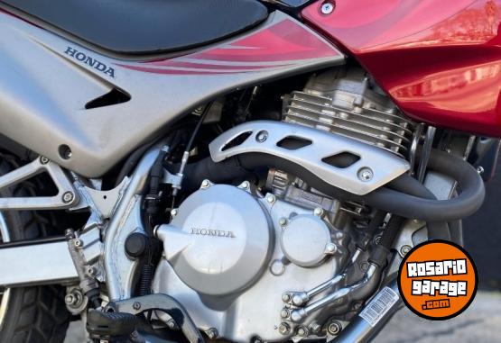 Motos - Honda FALCON NX400 2011 Nafta 3400Km - En Venta
